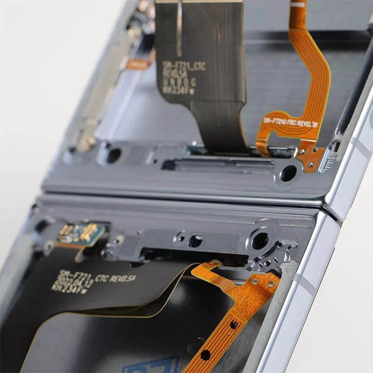Flip 4 οθόνες LCD