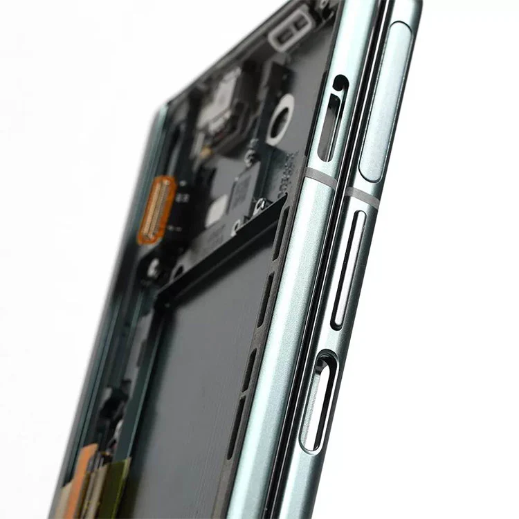 Διπλώστε 3 οθόνες LCD